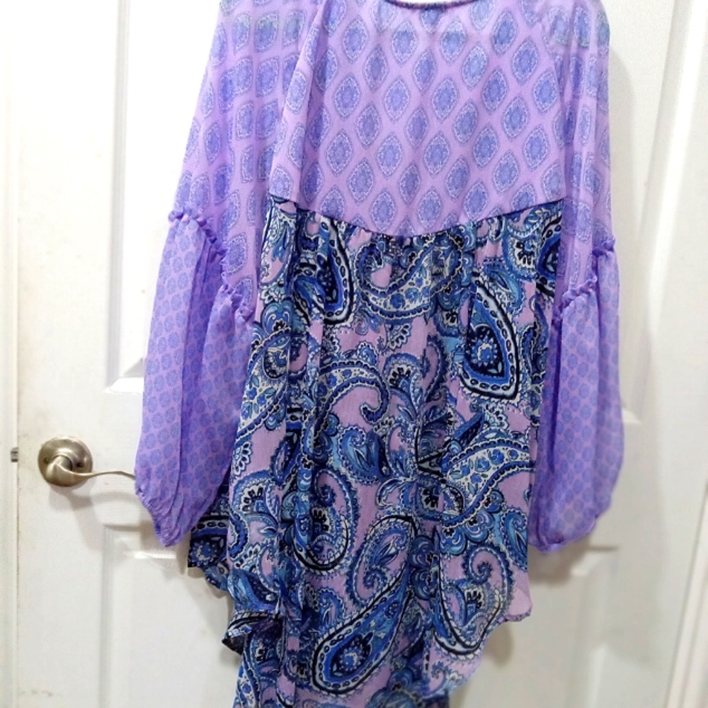 Sheer Tunic - Picture 5 of 7